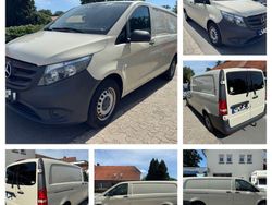 Grau Gebraucht 2015 Mercedes Vito Van / Kleinbus | 21.999 € (Fairer Preis)