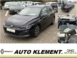 Black pearl schwarz Gebraucht 2022 VW Golf VIII Active Limousine | 23.490 € (Fairer Preis)