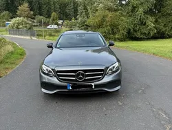 Grau Gebraucht 2019 Mercedes E220 Night Limousine | 28.700 € (Superpreis)