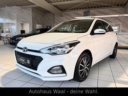 Weiß Gebraucht 2019 Hyundai i20 Limousine | 13.490 €