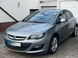 Grau Gebraucht 2015 Opel Astra Style Limousine | 8.700 € (Guter Preis)