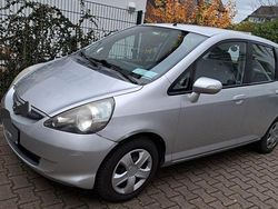 Silber Gebraucht 2006 Honda Jazz LS Kleinwagen | 1.100 € (Guter Preis)