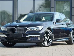 Carbonschwarz metallic Gebraucht 2016 BMW 740 M Sport Limousine | 35.900 € (Fairer Preis)