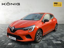 Orange Gebraucht 2024 Renault Clio V Equilibre Limousine | 18.988 € (Superpreis)