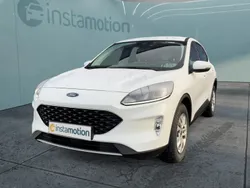 Weiß Gebraucht 2023 Ford Kuga Cool & Connect SUV | 26.450 € (Guter Preis)