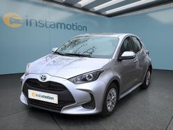 Silber Gebraucht 2023 Toyota Yaris Hybrid Kleinwagen | 18.499 € (Teuer)