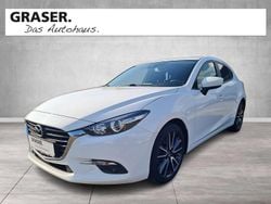 Weiß Gebraucht 2017 Mazda 3 Center-Line Limousine | 14.900 € (Etwas zu teuer)