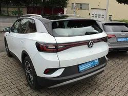 Weiß Gebraucht 2022 VW ID.4 Pure SUV | 23.950 € (Fairer Preis)