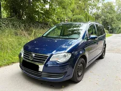 Blau Gebraucht 2008 VW Touran Van / Kleinbus | 4.299 € (Fairer Preis)