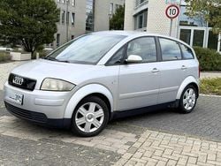Grau Gebraucht 2002 Audi A2 Kleinwagen | 1.000 € (Superpreis)