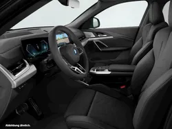 Black sapphire metallic Gebraucht 2024 BMW iX2 Comfort Edition SUV | 55.954 € (Guter Preis)
