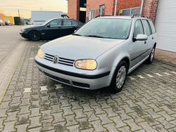Silber Gebraucht 2002 VW Golf IV S Kombi | 3.200 € (Fairer Preis)
