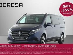 Sodalithblau Gebraucht 2024 Mercedes V250 Style Van / Kleinbus | 67.780 € (Fairer Preis)