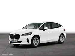 Alpinweiss Gebraucht 2024 BMW 216 Active Tourer Luxury Line Van / Kleinbus | 29.714 € (Etwas zu teuer)