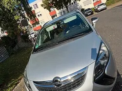 Silber Gebraucht 2014 Opel Zafira Tourer Van / Kleinbus | 6.999 € (Fairer Preis)