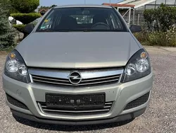 Pannacotta Gebraucht 2009 Opel Astra Selection Kleinwagen | 800 € (Superpreis)