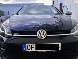 Schwarz Gebraucht 2018 VW Golf VII Highline Kleinwagen | 19.000 € (Etwas zu teuer)