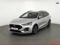 Andere Neu 2024 Ford Focus ST-Line X Limousine | 28.390 € (Guter Preis)