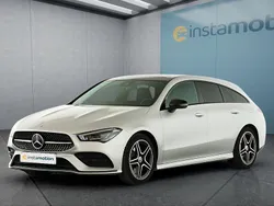 Silber Gebraucht 2023 Mercedes CLA250 Limousine | 37.949 € (Fairer Preis)