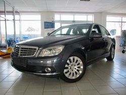 Grau Gebraucht 2009 Mercedes C180 Limousine | 4.950 € (Fairer Preis)