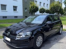 Schwarz Gebraucht 2014 VW Golf VII Trendline Limousine | 6.600 € (Guter Preis)