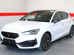 Weiß Gebraucht 2022 Cupra Leon Limousine | 28.999 € (Etwas zu teuer)