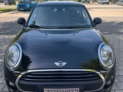 Schwarz Gebraucht 2017 Mini ONE Kleinwagen | 9.000 € (Guter Preis)