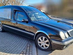 Schwarz Gebraucht 2000 Mercedes E270 Kombi | 4.000 € (Superpreis)