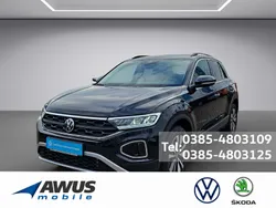 Schwarz / deep black (metallic) Gebraucht 2024 VW T-Roc Move SUV | 29.990 € (Guter Preis)