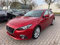 Rot Gebraucht 2014 Mazda 3 Sports-Line Limousine | 10.500 € (Fairer Preis)