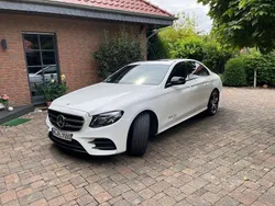Weiß Gebraucht 2020 Mercedes E300 AMG line Limousine | 31.499 € (Teuer)