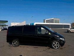 Schwarz Gebraucht 2010 Mercedes Viano Van / Kleinbus | 9.999 € (Superpreis)