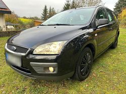 Schwarz Gebraucht 2006 Ford Focus Kombi | 800 € (Guter Preis)