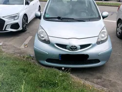 Blau Gebraucht 2006 Toyota Aygo Kleinwagen | 1.200 € (Fairer Preis)