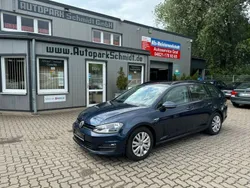 Blau Gebraucht 2015 VW Golf VII Kombi | 6.299 € (Fairer Preis)