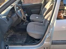 Grau Gebraucht 2010 Dacia Logan Abholung | 3.500 €