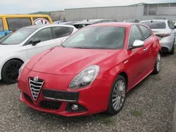Rot Gebraucht 2015 Alfa Romeo Giulietta Turismo Kleinwagen | 8.950 € (Fairer Preis)