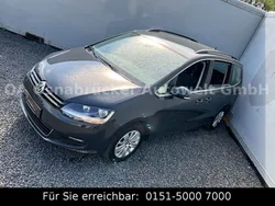 Grau Gebraucht 2022 VW Sharan Van / Kleinbus | 27.700 € (Fairer Preis)