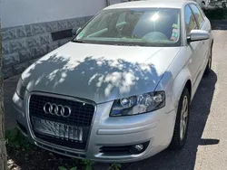 Silber Gebraucht 2008 Audi A3 Sportback Ambiente Limousine | 7.800 € (Teuer)