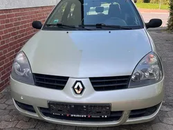 Gold Gebraucht 2008 Renault Clio II | 670 €
