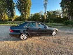 Gebraucht 2002 Mercedes C180 Limousine | 650 €