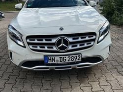 Weiß Gebraucht 2017 Mercedes GLA200 SUV | 17.700 € (Superpreis)