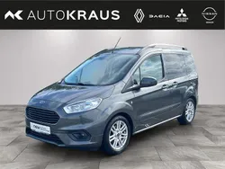 Grau Gebraucht 2019 Ford Tourneo Courier Titanium Van / Kleinbus | 14.990 € (Etwas zu teuer)