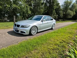 Silber Gebraucht 2009 BMW 320 M Sport Limousine | 9.000 € (Teuer)