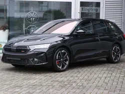 Black magic perleffekt Neu 2024 Skoda Octavia RS Kombi | 41.729 € (Etwas zu teuer)