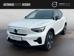 Crystal weiß perleffekt Gebraucht 2024 Volvo XC40 Core SUV | 37.890 € (Fairer Preis)