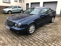 Blau Gebraucht 1997 Mercedes CLK230 Coupé | 1.150 €