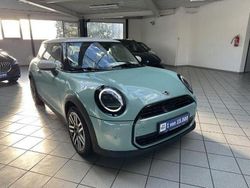 Andere Gebraucht 2024 Mini Cooper Classic Kleinwagen | 27.900 € (Fairer Preis)