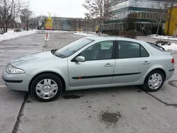 Silber Gebraucht 2002 Renault Laguna II Limousine | 2.499 € (Fairer Preis)
