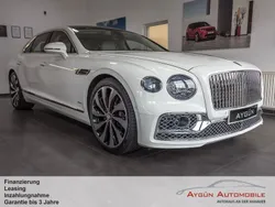 Weiß Neu 2024 Bentley Flying Spur Limousine | 288.895 € (Teuer)